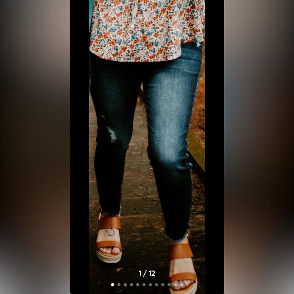 KanCan Skinny Jeans 9/28